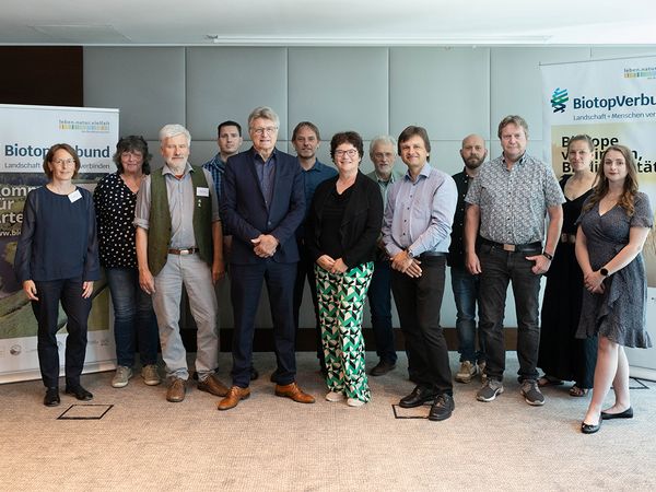 Gruppenfoto bei der Abschlussveranstaltung in Berlin am 18. Juni 2024